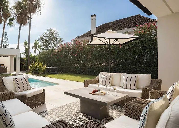 Villa With Private Heated Pool Steam Jacuzzi & Gym Marbella
